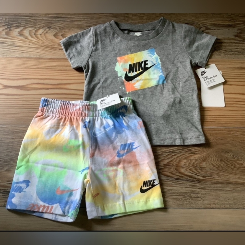 Nike Toddler Tie-Dye Logo Tee & Shorts Set - Gray & Multicolor Size 18M(NWT)